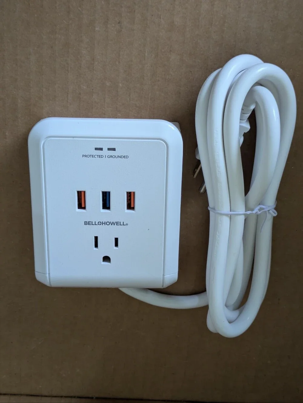 Bell & Howell White Surge Protector Power Strip with USB Ports NWT